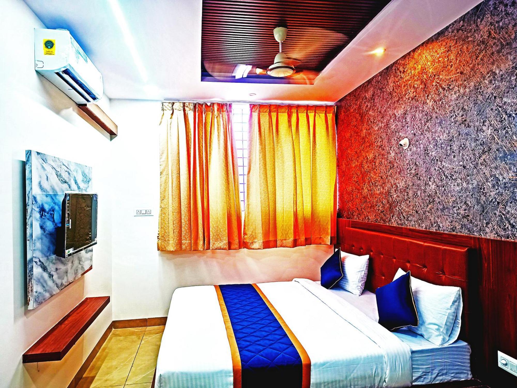 Hotel Achhu Palace Bangalore Dış mekan fotoğraf