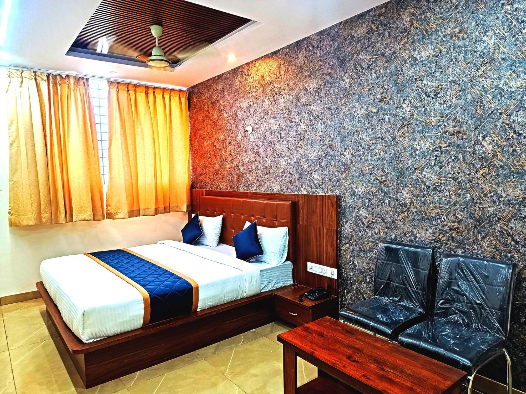Hotel Achhu Palace Bangalore Dış mekan fotoğraf