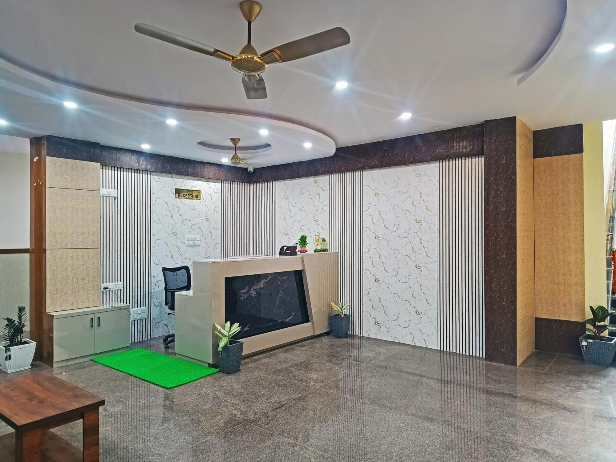 Hotel Achhu Palace Bangalore Dış mekan fotoğraf