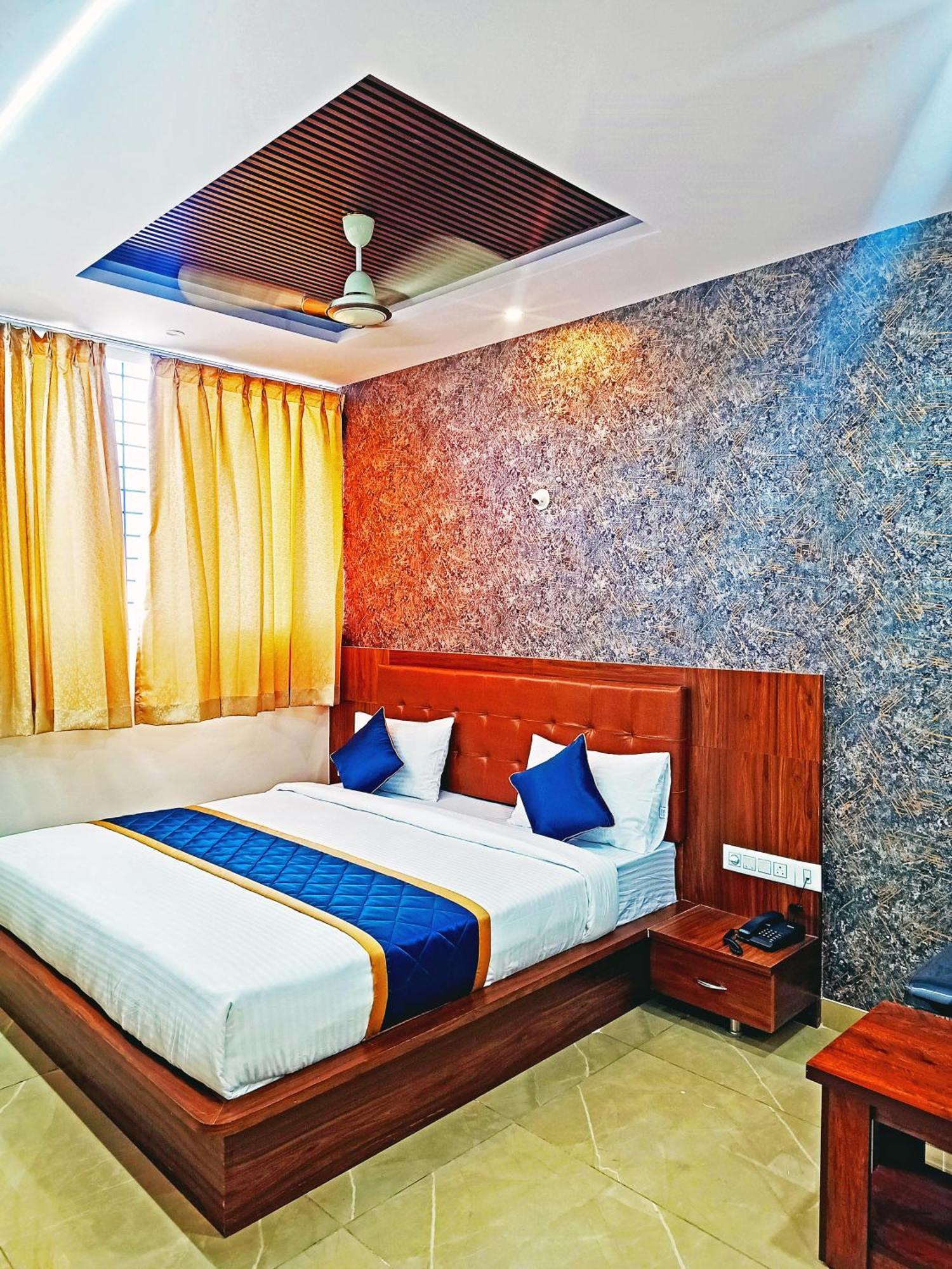 Hotel Achhu Palace Bangalore Dış mekan fotoğraf
